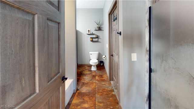 49497 Great Lake Road, St Clairsville, OH 43950