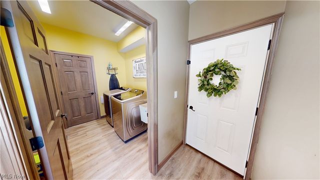 49497 Great Lake Road, St Clairsville, OH 43950