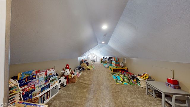 49497 Great Lake Road, St Clairsville, OH 43950