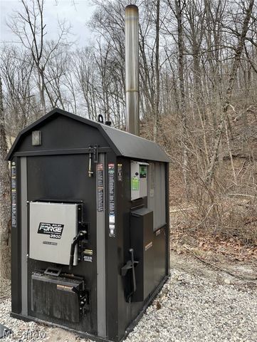 49497 Great Lake Road, St Clairsville, OH 43950