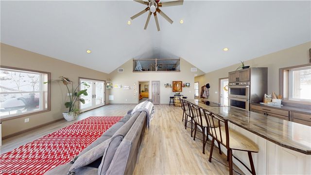 49497 Great Lake Road, St Clairsville, OH 43950