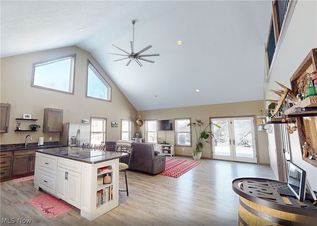 49497 Great Lake Road, St Clairsville, OH 43950