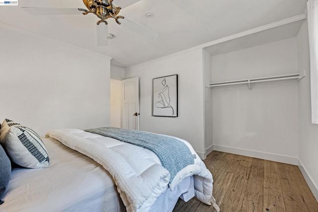 1070 Mercedes Ave 16, Los Altos, CA 94022