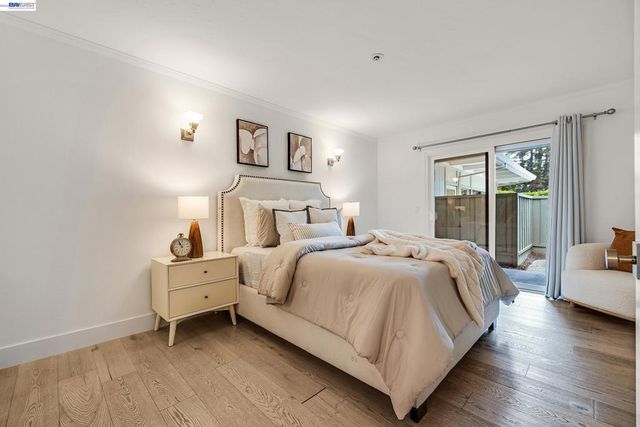 1070 Mercedes Ave 16, Los Altos, CA 94022