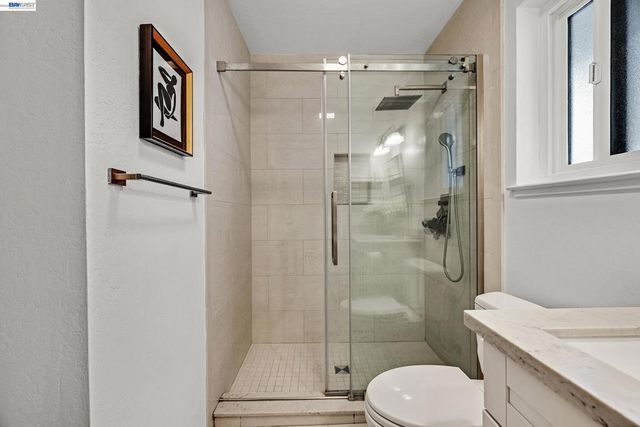 1070 Mercedes Ave 16, Los Altos, CA 94022
