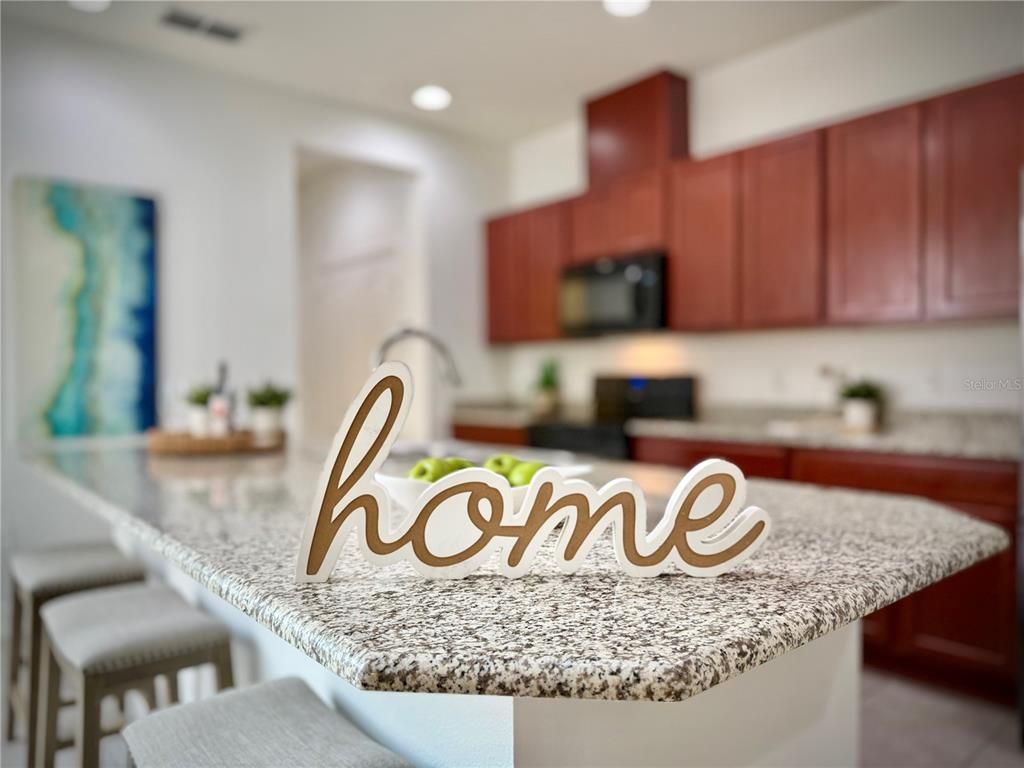 Image 12 of property listing at 13742 BECKMAN DRIVE, Windermere, FL 34786