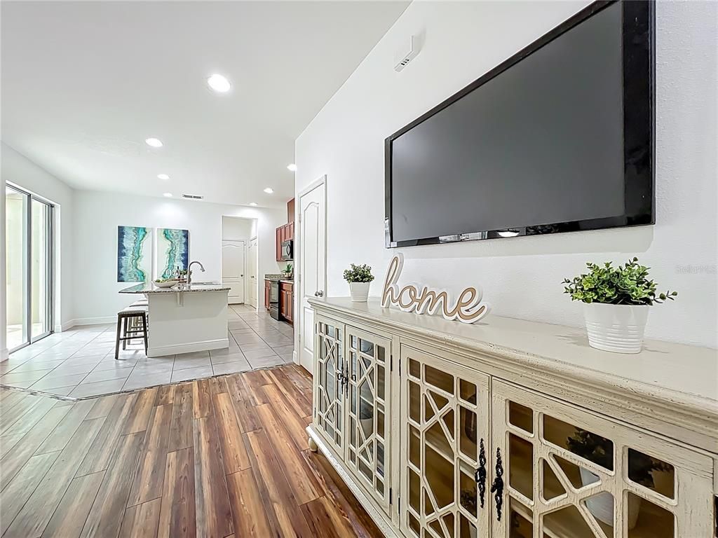 Image 17 of property listing at 13742 BECKMAN DRIVE, Windermere, FL 34786