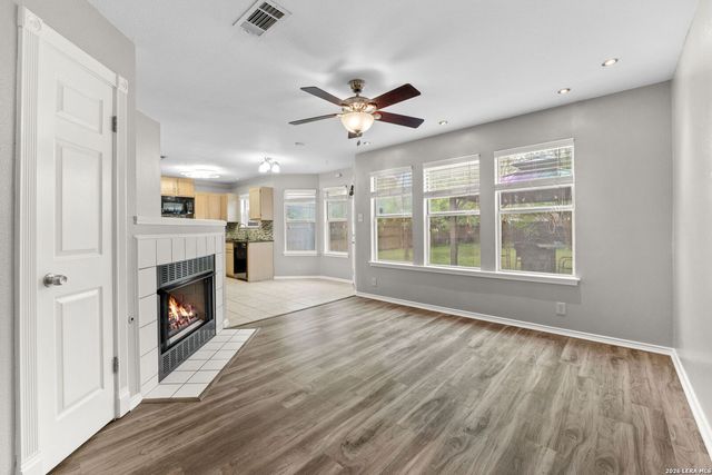 7247 Burns Crossing, San Antonio, TX 78250