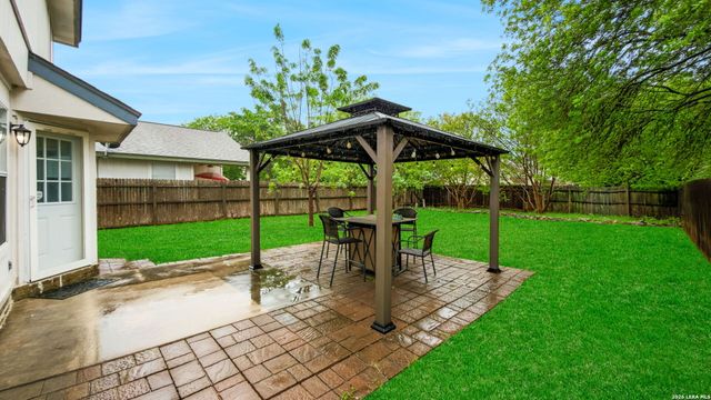 7247 Burns Crossing, San Antonio, TX 78250