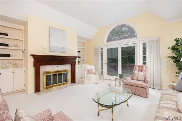 30 Hampton Hill Drive, Amherst, NY 14221