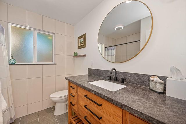 12695 Manor Way, Auburn, CA 95603