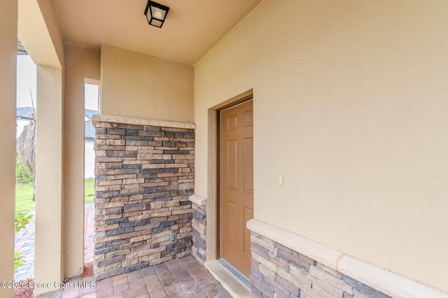 1623 Musgrass Circle, West Melbourne, FL 32904