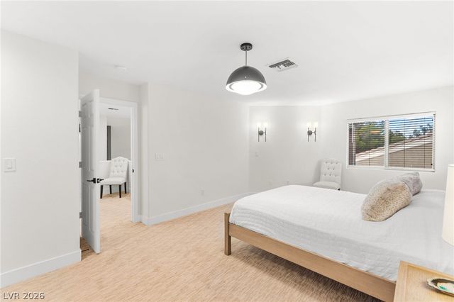 1920 Summer Palm Place 103, Las Vegas, NV 89134