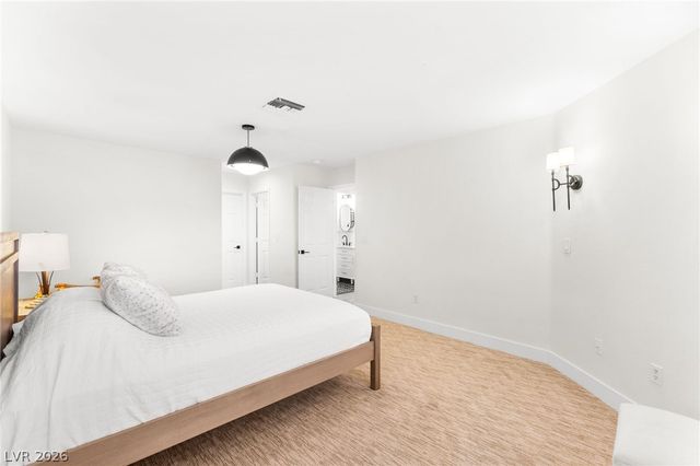 1920 Summer Palm Place 103, Las Vegas, NV 89134