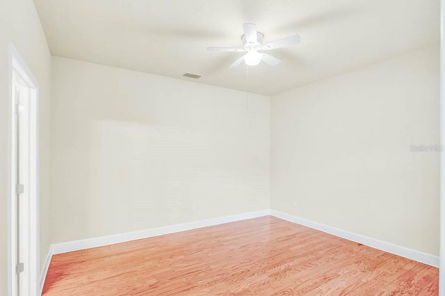 5816 VILLAGE CENTER DRIVE, Lithia, FL 33547