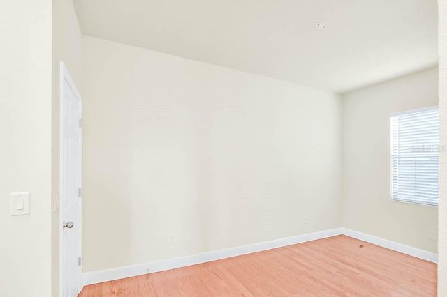 5816 VILLAGE CENTER DRIVE, Lithia, FL 33547