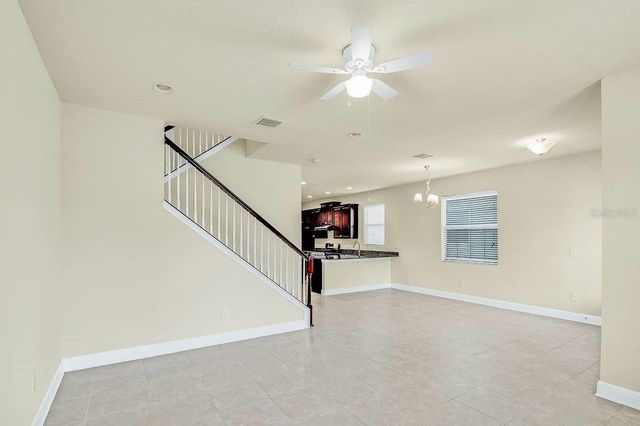 5816 VILLAGE CENTER DRIVE, Lithia, FL 33547