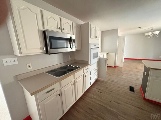 2205 Raton Ave, La Junta, CO 81050