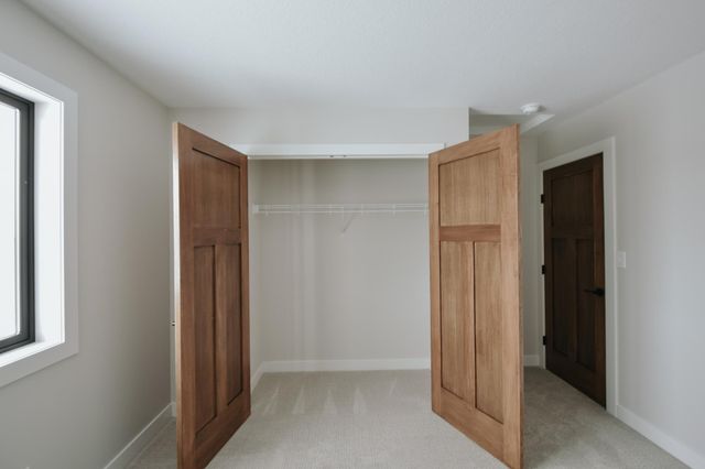 348 Highlands Avenue, Zumbrota, MN 55992