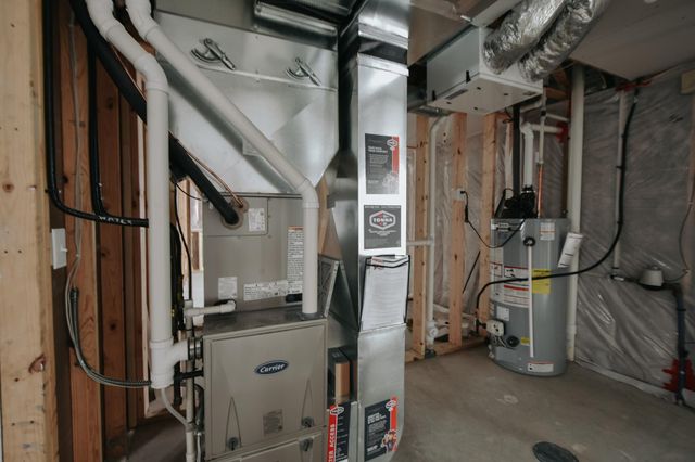 348 Highlands Avenue, Zumbrota, MN 55992