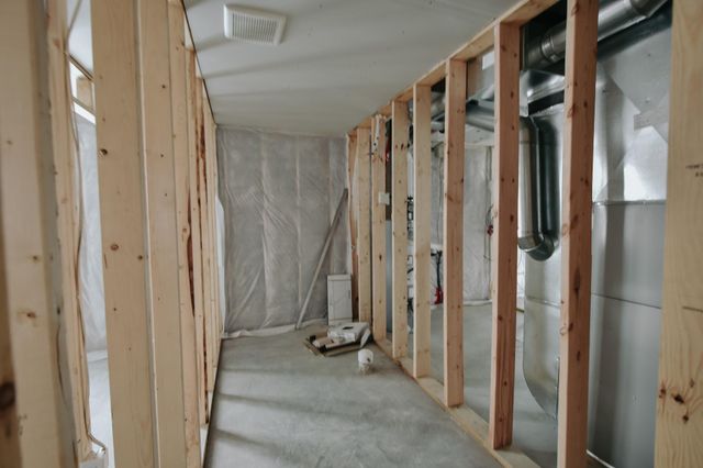 348 Highlands Avenue, Zumbrota, MN 55992