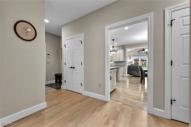 533 Terra Verde Avenue, Columbiana, OH 44408