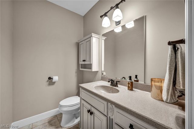 533 Terra Verde Avenue, Columbiana, OH 44408