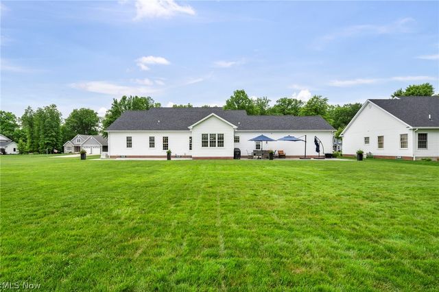 533 Terra Verde Avenue, Columbiana, OH 44408