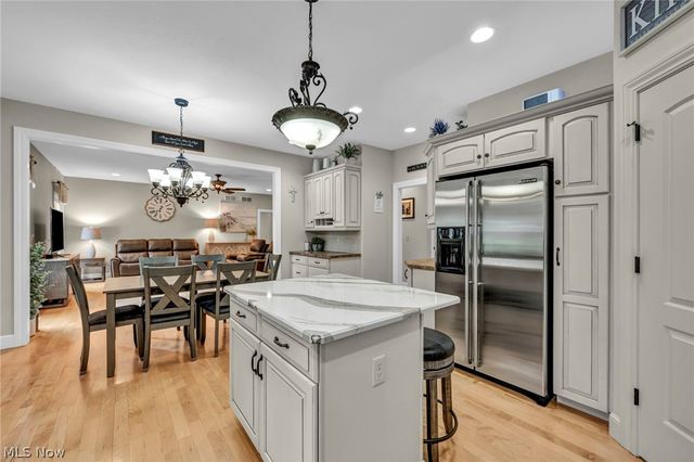 533 Terra Verde Avenue, Columbiana, OH 44408