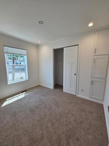 428 Kenbury Rd, Branchburg Twp., NJ 08876