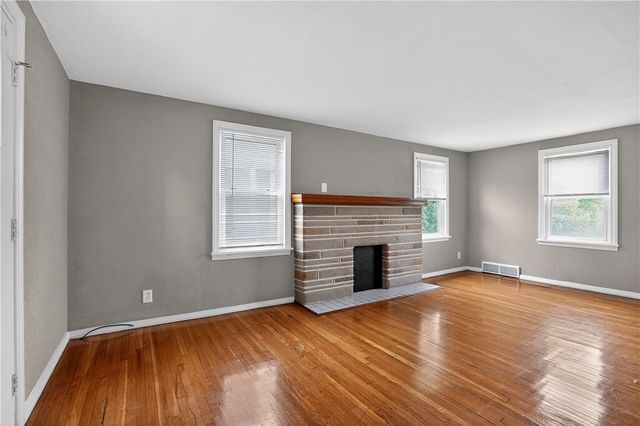 2025 Allison St, Mckeesport, PA 15132