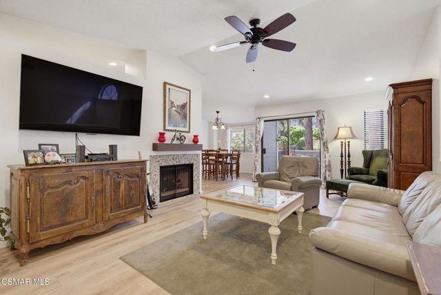 29105 E Thousand Oaks Boulevard E, Agoura Hills, CA 91301
