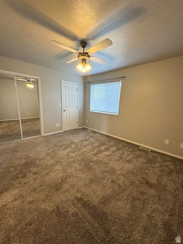 60 HAMPTON PL, Logan, UT 84341