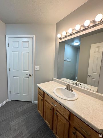 60 HAMPTON PL, Logan, UT 84341