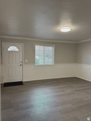 60 HAMPTON PL, Logan, UT 84341