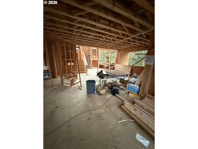 4974 Park Bluff, Lake Oswego, OR 97035