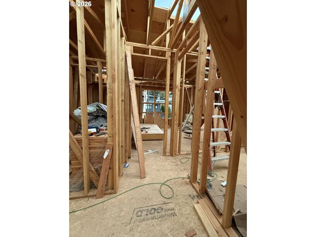 4974 Park Bluff, Lake Oswego, OR 97035
