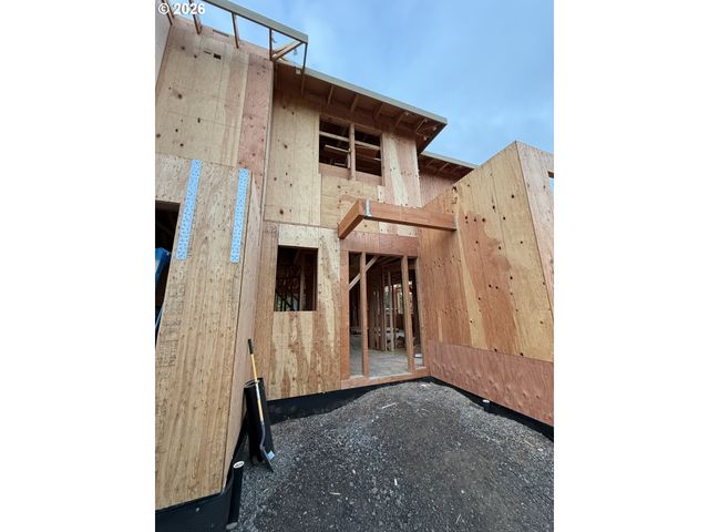 4974 Park Bluff, Lake Oswego, OR 97035