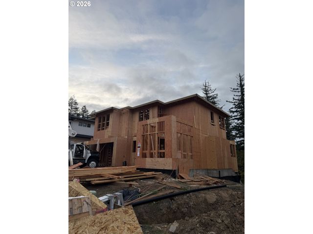 4974 Park Bluff, Lake Oswego, OR 97035