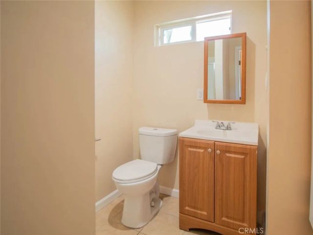 1805 W 35th Street, Los Angeles, CA 90018