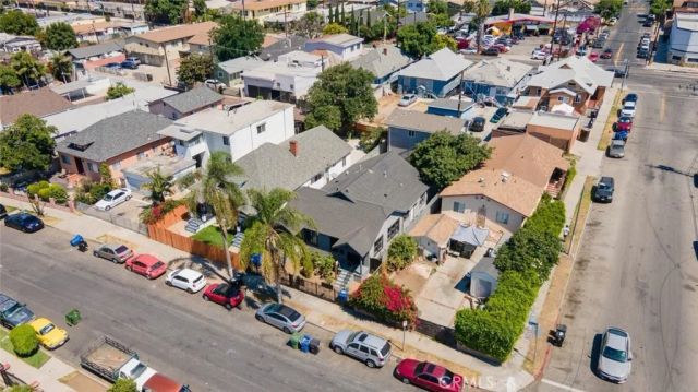 1805 W 35th Street, Los Angeles, CA 90018