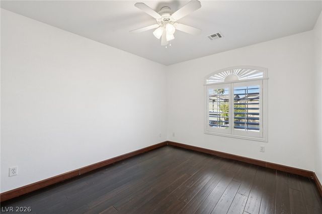 9983 Willowbrook Pond Road, Las Vegas, NV 89148