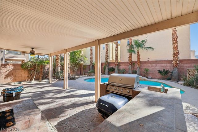 9983 Willowbrook Pond Road, Las Vegas, NV 89148