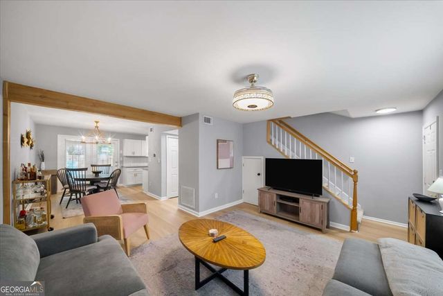 803 Brighton Point, Atlanta, GA 30328