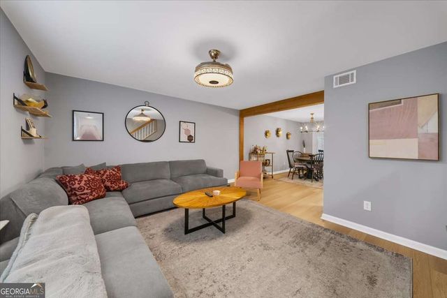 803 Brighton Point, Atlanta, GA 30328