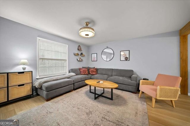 803 Brighton Point, Atlanta, GA 30328