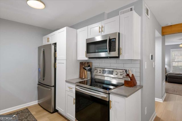 803 Brighton Point, Atlanta, GA 30328