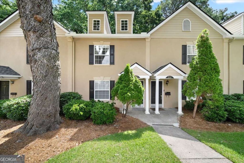 803 Brighton Point, Atlanta, GA 30328