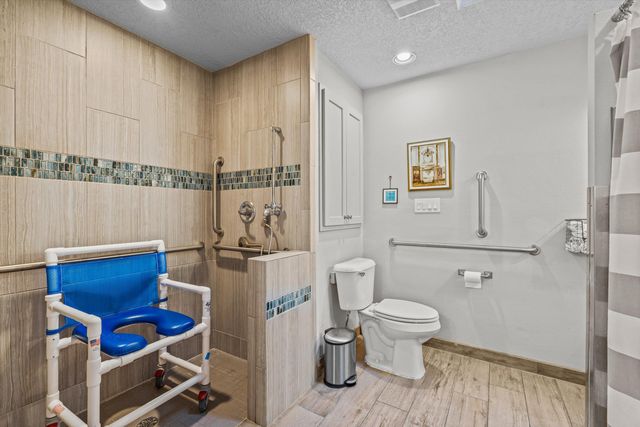 1711 Park Avenue SW, Albuquerque, NM 87104