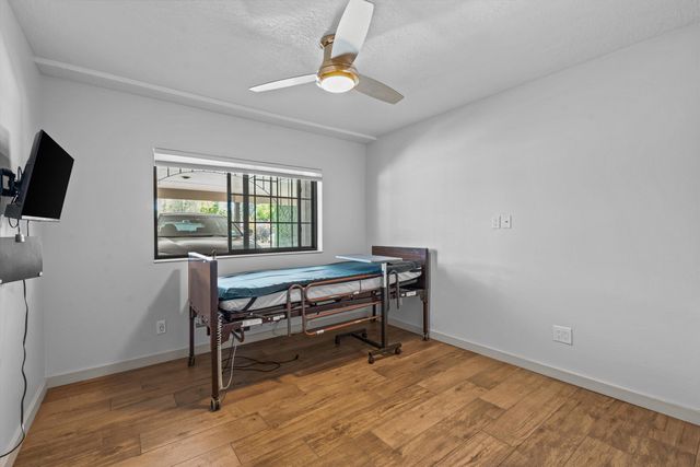 1711 Park Avenue SW, Albuquerque, NM 87104